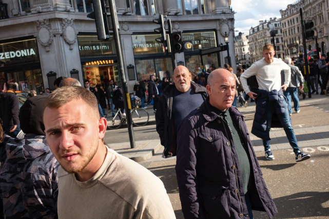 Arman Naji, Oxford Street - Claire de Rouen Books