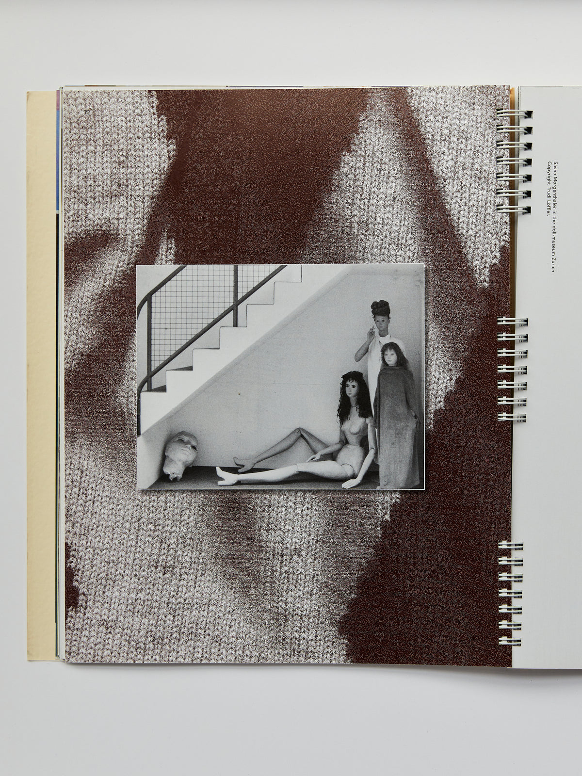 Passer-by: Atelier EB