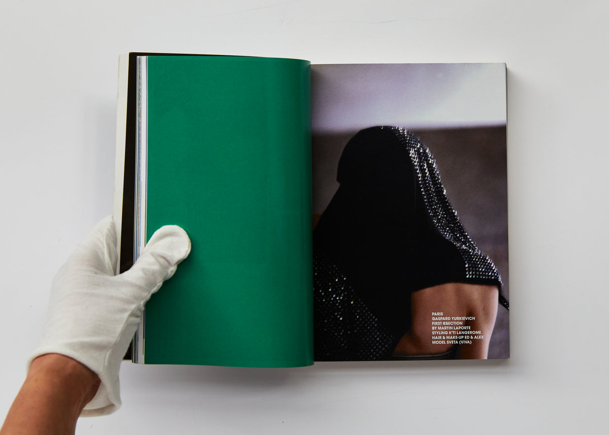 Purple Fashion Magazine No. 2 (Fall/Winter 2004-05)