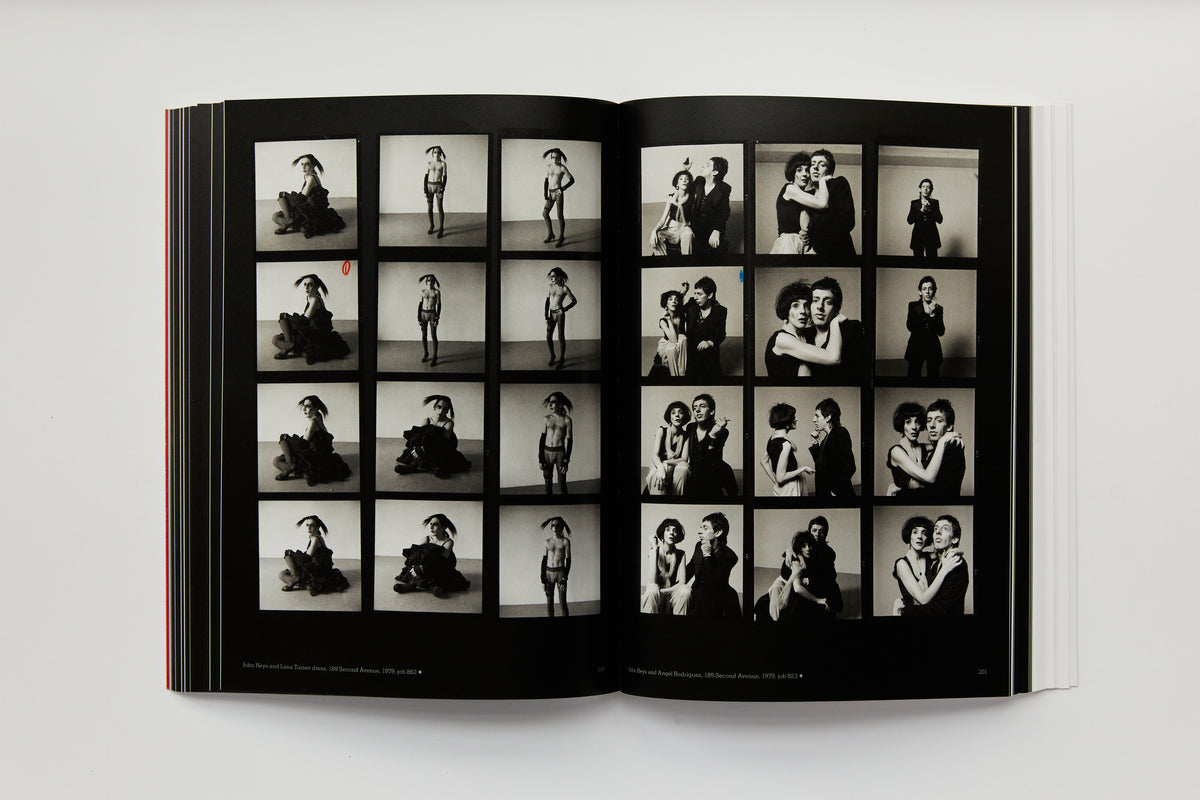 Hujar:Contact